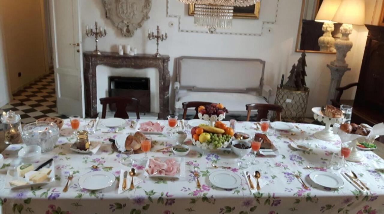 פאביה Arnaboldi Palace מראה חיצוני תמונה