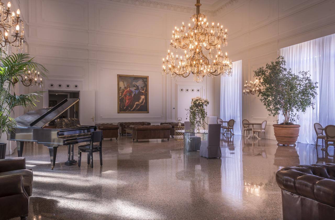פאביה Arnaboldi Palace מראה חיצוני תמונה